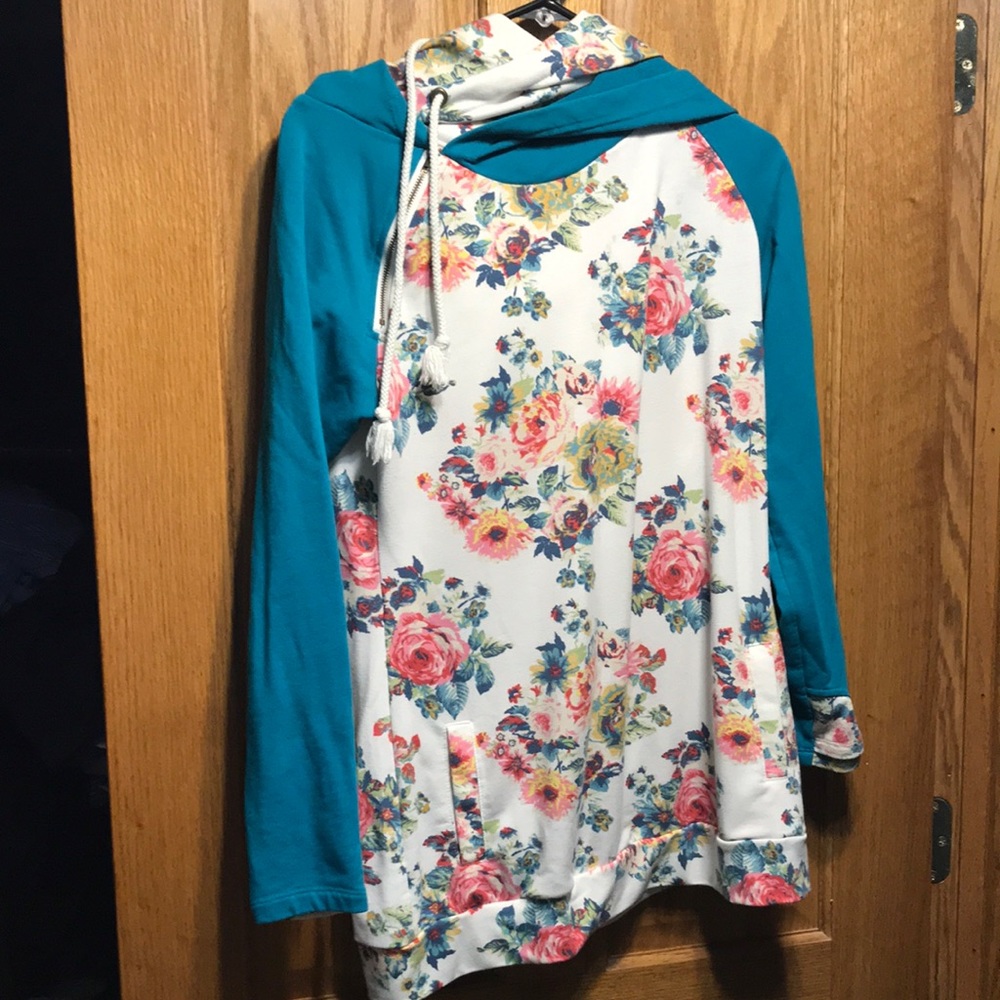 Double hood sweatshirt